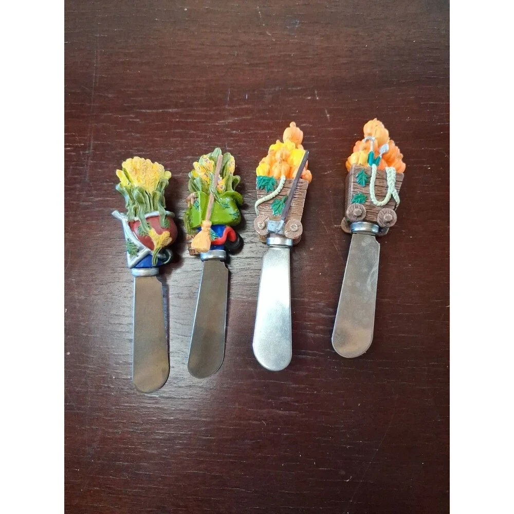 Set Of 4 Halloween/Fall Butter/Cheese Spreaders